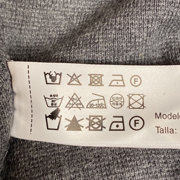 NWT. Massimo Dutti Cotton/Silk Knit Cardigan. Size L. - Picture 9 of 9